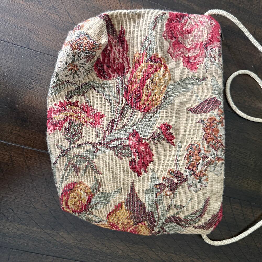 Vintage Floral Tapestry Crossbody Purse Cottagecore Boho Indie Bag - Picture 4 of 8